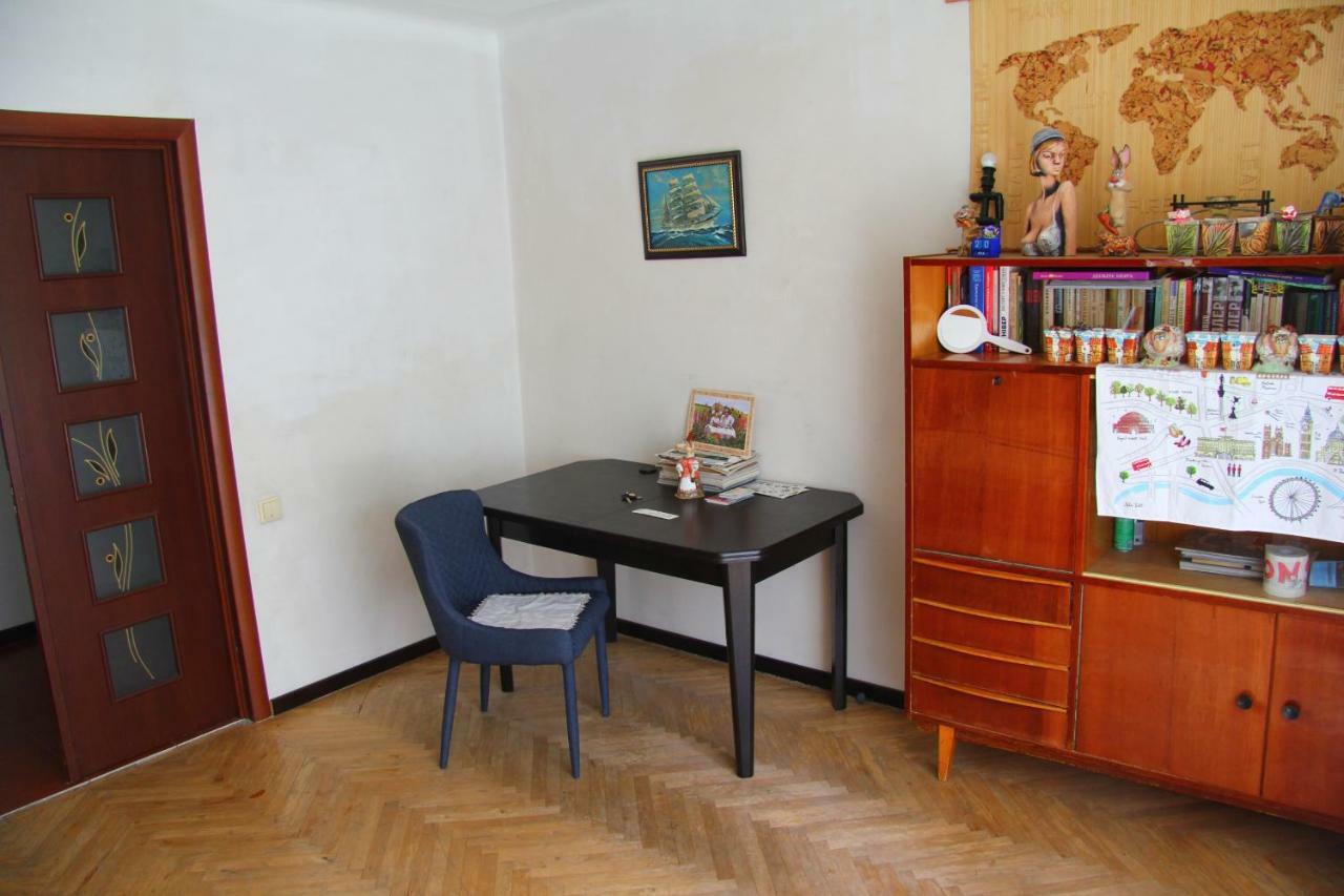 GuestHouseOcean Kiev Extérieur photo
